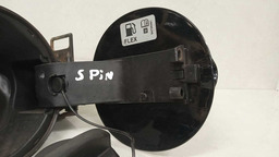 TAMPA PORTINHOLA GM SPIN 1.8 2017