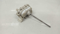 TRAVA PORTINHOLA AUDI A3 2000