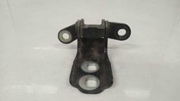 DOBRADIÇA INFERIOR PORTA TRASEIRA DIREITA GM SPIN 2017