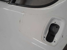 PORTA LADO ESQUERDO FIAT DUCATO 2018 COM DETALHE BRANCO