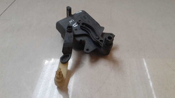 ATUADOR AR CONDICIONADO AUDI A3 1.8 2003 (2)