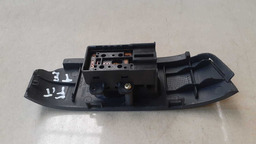 BOTÃO VÍDRO ELÉTRICO TRASEIRO ESQUERDO HONDA FIT 2004