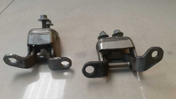 PAR DOBRADIÇAS TRASEIRA DIREITA HONDA FIT 2004 2005