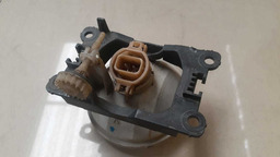 FAROL DE MILHA ESQUERDO PEUGEOT 207 PASSION 2010 2011