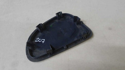 TAMPA LATERAL LADO ESQUERDO PEUGEOT 207 2010