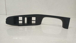 Moldura Comando Dianteiro Esquerdo Vw Jetta 2015