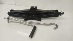 MACACO HIDRÁULICO NISSAN KICKS 2018