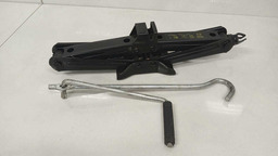 MACACO HIDRÁULICO NISSAN KICKS 2018