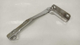 BRAÇO CAPÔ LADO DIREITO RENAULT SANDERO 2012