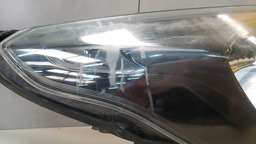 FAROL DIREITO FORD KA 2015 2016 2017 2018 COM DETALHE