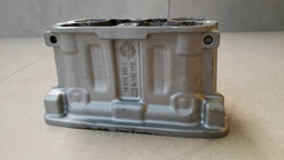 SUPORTE CAVALETE CABEÇOTE BMW 320I 2015 (2)