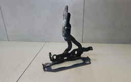 BRAÇO CAPO LADO DIREITO MERCEDES C180 2011