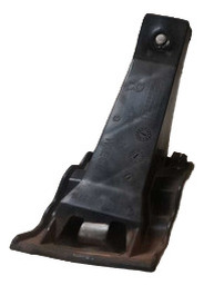 GUIA PARACHOQUE TRASEIRO DIREITO MERCEDES C180 2011