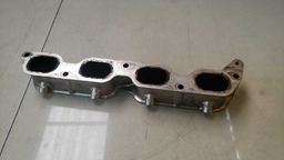 Suporte Coletor Admissão Toyota Corolla 1.8 2003 A 2008