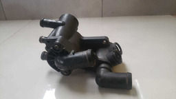 CARCAÇA VÁLVULA TERMOSTÁTICA VW GOL G6 1.0 2012