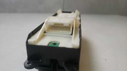 COMANDO VIDRO DIANTEIRO ESQUERDO TOYOTA COROLLA 2009 A 2017