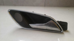 MAÇANETA INTERNA TRASEIRA DIREITA AUDI Q3 2012 A 2016