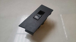 BOTÃO VIDRO ELÉTRICO TRASEIRO DIREITO TOYOTA COROLLA 2017