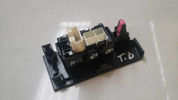 BOTÃO VIDRO ELÉTRICO TRASEIRO DIREITO TOYOTA COROLLA 2017