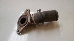 FLANGE CONEXÃO BOMBA ÁGUA FIAT TORO 1.8 2016 A 2020