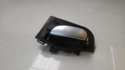 MAÇANETA INTERNA DIREITA PEUGEOT 206/207 2007 A 2015 DIANTEIRA/TRASEIRA