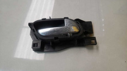 MAÇANETA INTERNA DIREITA CITROEN C5 2008 A 2012 (5) DIANTEIRA/TRASEIRA