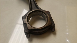 BIELA C/ PISTÃO GM CELTA 1.0 8V 2003 A 2012 (3)