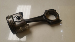 BIELA C/ PISTÃO GM CELTA 1.0 8V 2003 A 2012 (2)