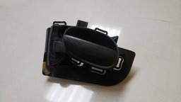 MAÇANETA INTERNA ESQUERDA PEUGEOT HOGGAR 2010 A 2014 (3) DIANTEIRA/TRASEIRA