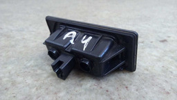LUZ PLACA AUDI A3 / A4 / A5 / A6 3.0 TFSI  2012 A 2016