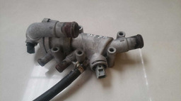 CARCAÇA VÁLVULA TERMOSTÁTICA FORD KA 1.6 ZETEC 2008 A 2013