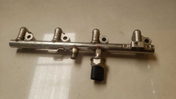 FLAUTA COMBUSTÍVEL MERCEDES C180 CGI 1.8 TURBO 2008 A 2012