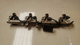 FLAUTA COMBUSTÍVEL MERCEDES C180 CGI TURBO 2008 A 2012 (2)