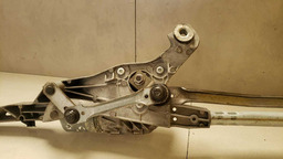 MAQUINA LIMPADOR PARABRISA MERCEDES C180 2011