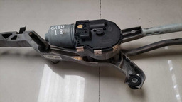 MAQUINA LIMPADOR PARABRISA MERCEDES C180 2011