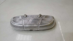 LUZ TETO CORTESIA FORD FUSION 2009 A 2012 ORIGINAL