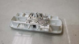 LUZ TETO CORTESIA RENAULT FLUENCE 2011 2012 2013 2014 2015