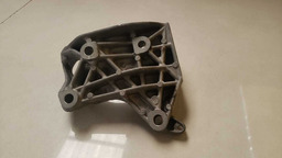 SUPORTE ALTERNADOR RENAULT SANDERO 1.0 2013 2014 8200178988