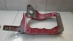 Quadro Suporte Farol Esquerdo Gm Montana 2004 A 2009