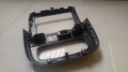 MOLDURA PAINEL CENTRAL RENAULT SANDERO 2013 2014 682600800R