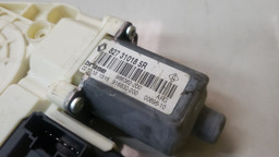 MOTOR MAQUINA VIDRO T E FLUENCE 2011 A 2015 827310185R