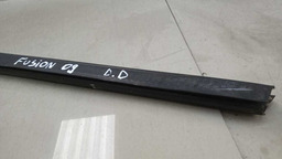 PESTANA PORTA DIANTEIRA DIREITA FORD FUSION 2010