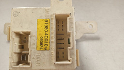 MÓDULO CAIXA RELES KIA CARNIVAL 2008