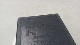 MÓDULO RELÉ LIMPADOR PARABRISA AUDI A3 2001