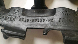 MOLDURA BICO INJETOR DISCOVERY 4 2010 