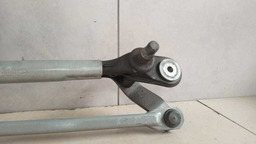 MAQUINA LIMPADOR PARABRISA BMW 328I 2014