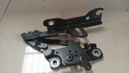 BRAÇO CAPÔ LADO ESQUERDO BMW 328I 2014