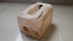 RESERVATÓRIO ÁGUA PARABRISA GM MONTANA 2010