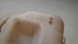 RESERVATÓRIO ÁGUA PARABRISA GM MONTANA 2010