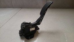 PEDAL ACELERADOR ELETRÔNICO SANDERO 2012 A 2014 8200386506D